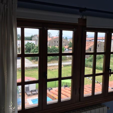 Posada Adela Santillana del Mar Esterno foto